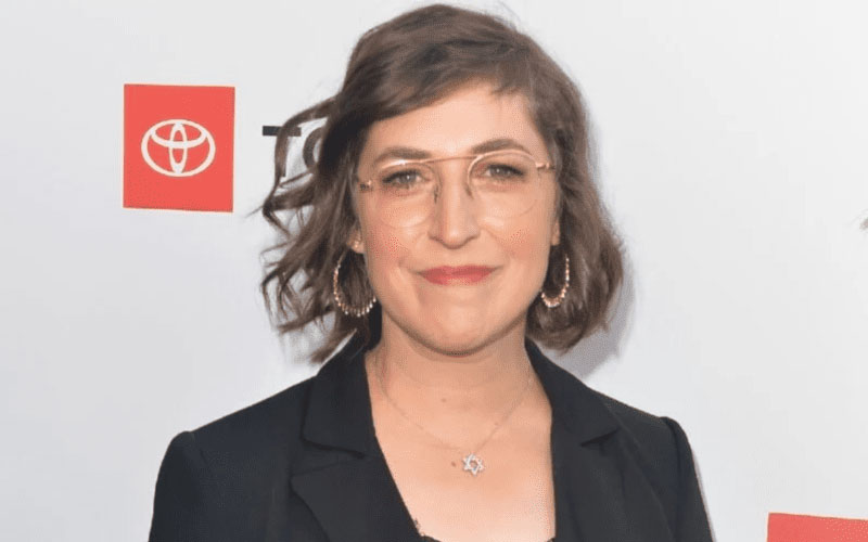 Fans upset with ‘Jeopardy!’ host Mayim Bialik and writers for marijuana reference